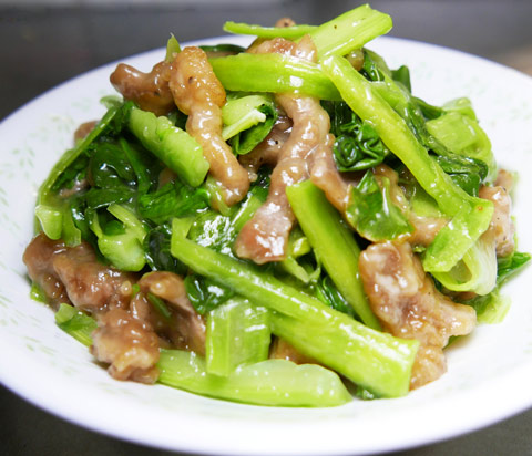 ザーサイの葉のと茎の炒め物